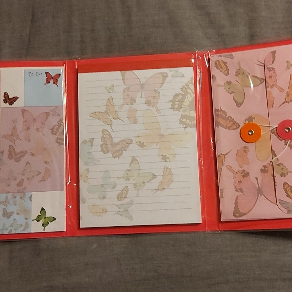 Butterfly Notebook - Picture 6 of 8